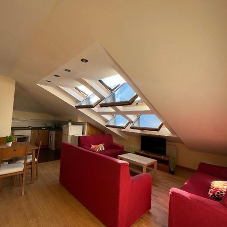 Apartamentosarturo Llanes Laplaza Atico Centrico Eksteriør billede