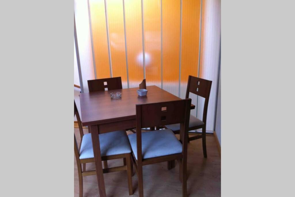 Apartamentosarturo Llanes Laplaza Atico Centrico Eksteriør billede
