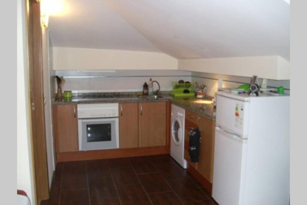 Apartamentosarturo Llanes Laplaza Atico Centrico Eksteriør billede