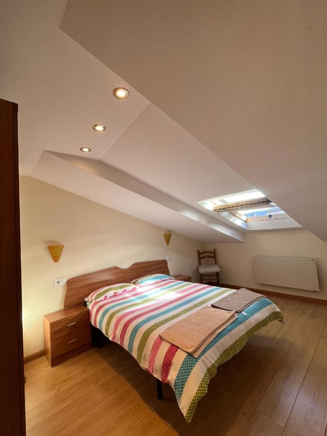 Apartamentosarturo Llanes Laplaza Atico Centrico Eksteriør billede