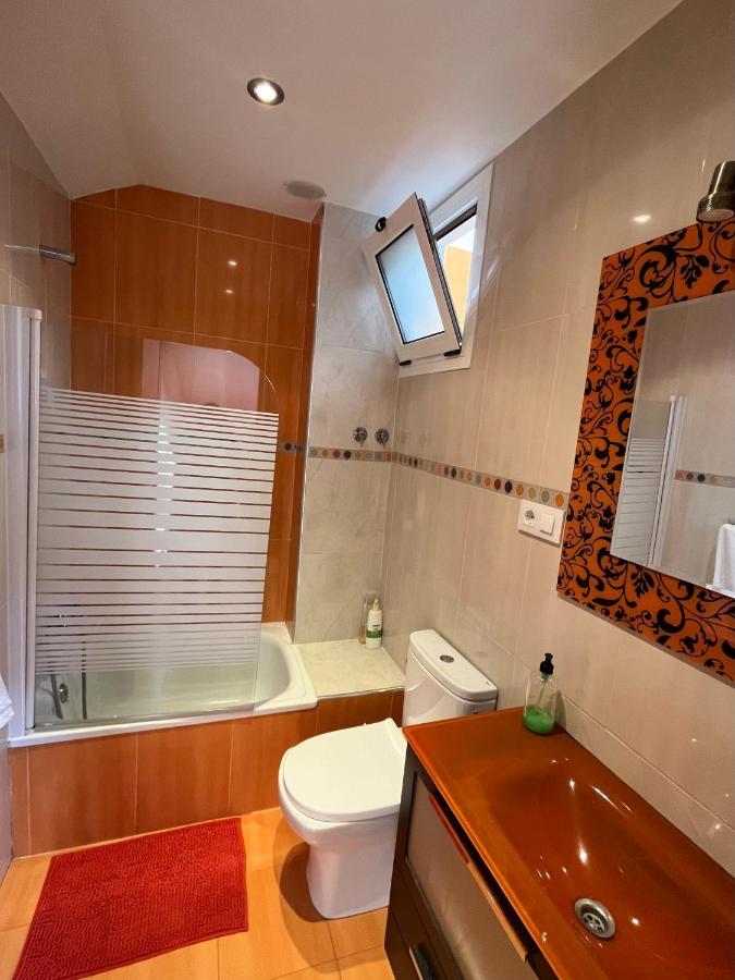 Apartamentosarturo Llanes Laplaza Atico Centrico Eksteriør billede